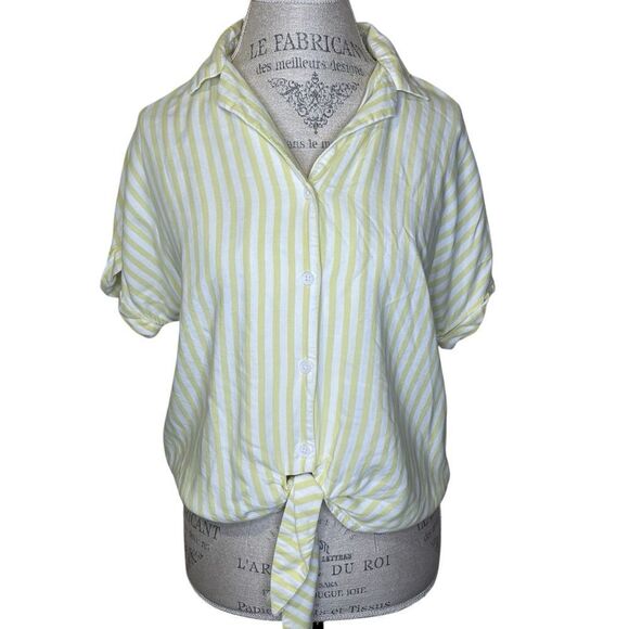 beachlunchlounge Tops - BeachLunchLounge Tie Front Short Sleeve Striped Button-Up Shirt Yellow White Med